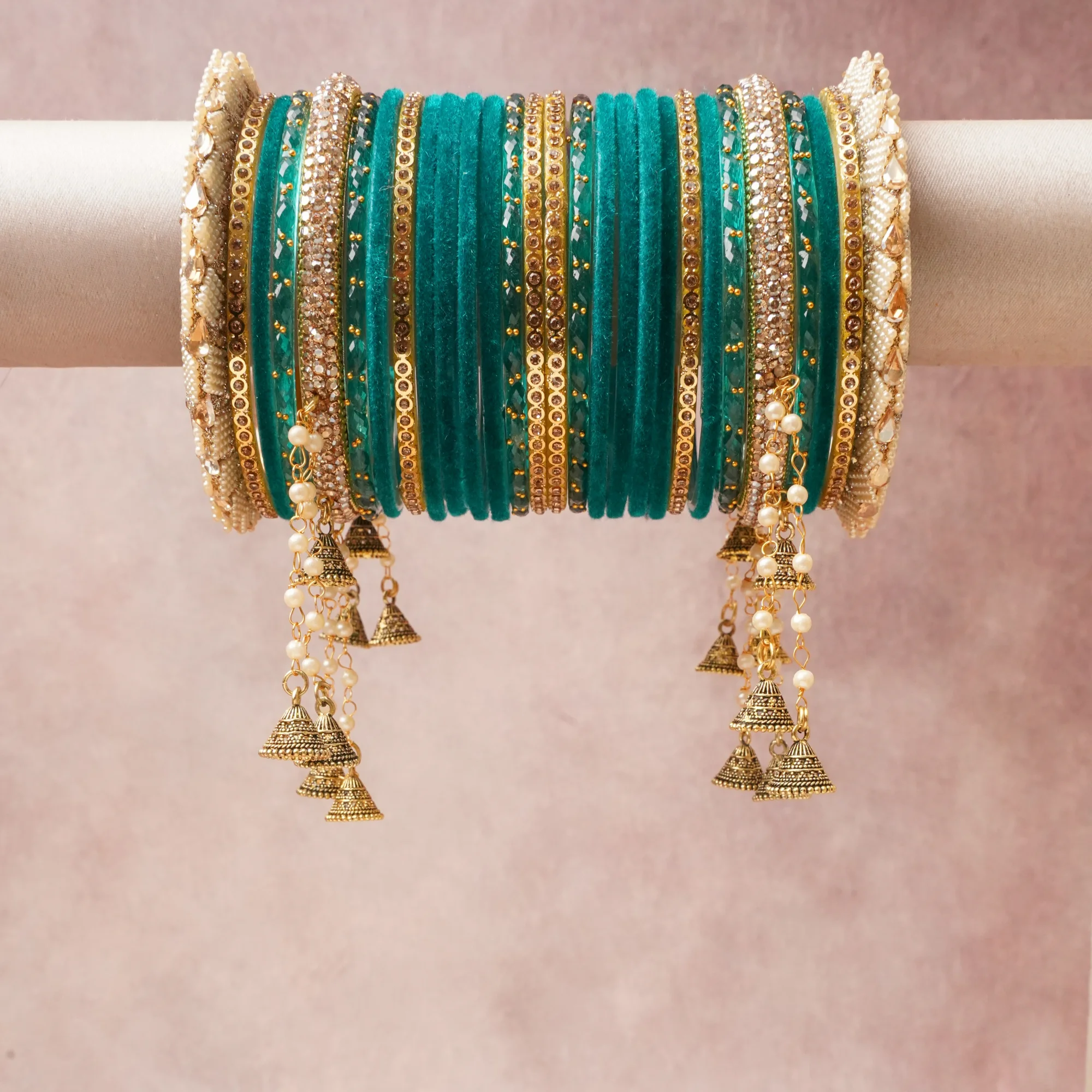 A majestic Deep Teal Green set, complemented by Champagne Gold, Cream Pearl, Clear Crystal featuring Velvet, Glass, Metal Alloy, Faux Pearl, Rhinestone.
Rich, ceremonial, and designed to be passed through generations.
